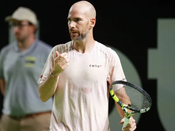 Adrian Mannarino Pertanyakan Ketidakbersalahan Jannik Sinner Dan Iga Swiatek