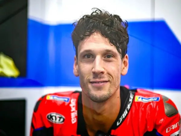 Lorenzo Savadori Pegang Peran Penting Perkembangan Aprilia