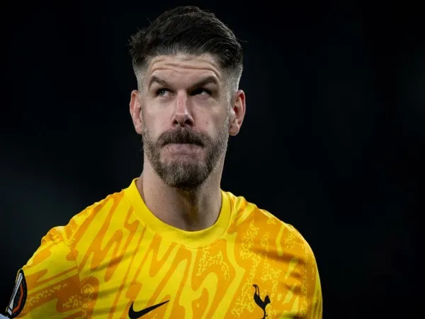 Postecoglou bela Forster