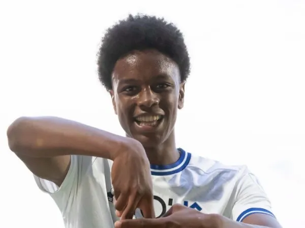 Lazio Pantau Gelandang Muda Swiss Gantikan Castrovilli