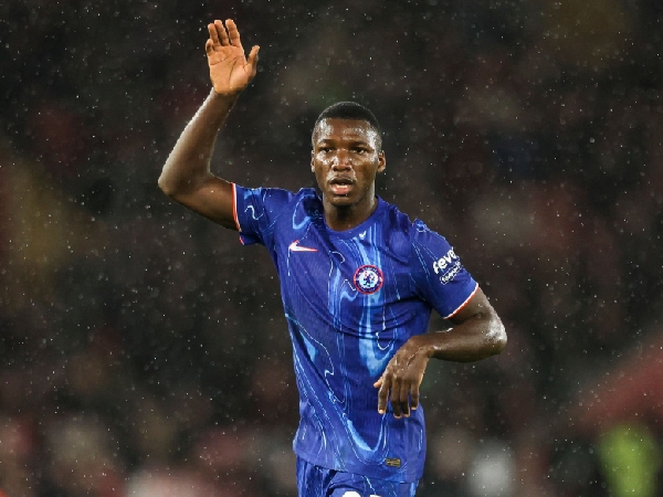 Moises Caicedo Lebih Penting dari Cole Palmer di Chelsea, Klaim Jason Cundy