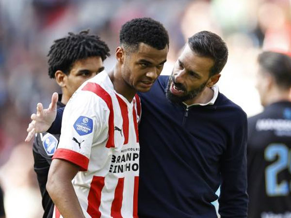 Reuni Spesial Cody Gakpo dan Ruud van Nistelrooy di Boxing Day