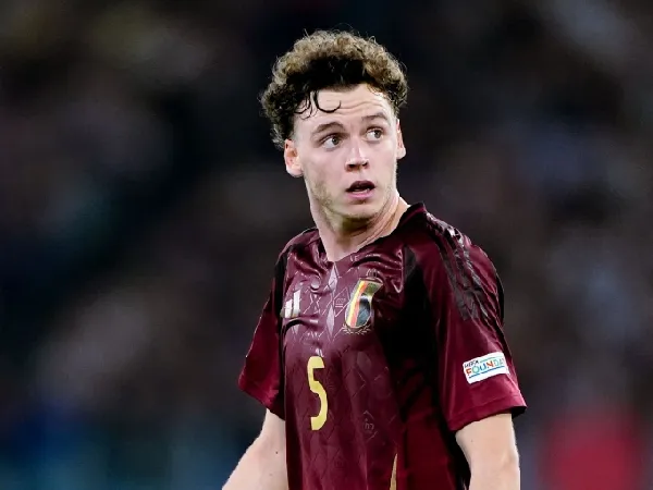 Arsenal, Tottenham, dan Chelsea Berebut Tanda Tangan Maxim De Cuyper