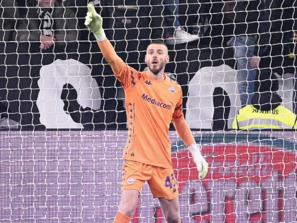 David De Gea Jelaskan Alasannya Kesakitan usai Tepis Tendangan Vlahovic