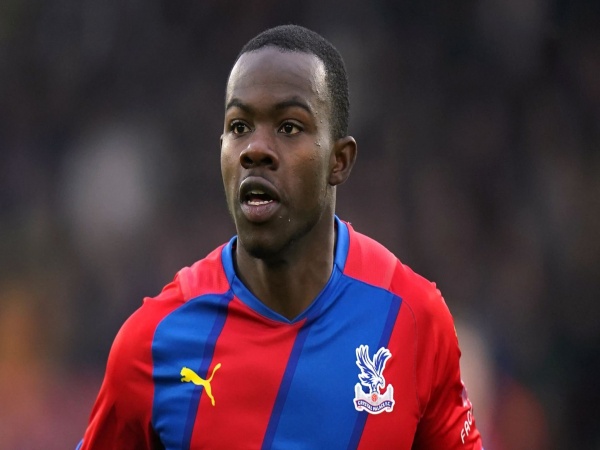 Gantikan Reinildo, Atletico Madrid Saingi Barcelona Dalam Berburu Mitchell
