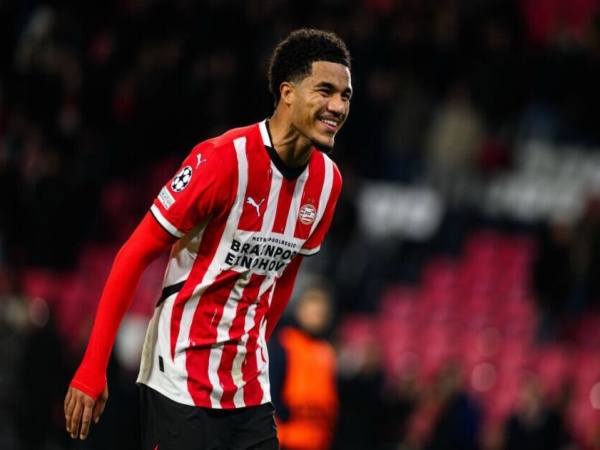 Cari Gelandang, Tottenham Mengincar Bintang PSV Eindhoven