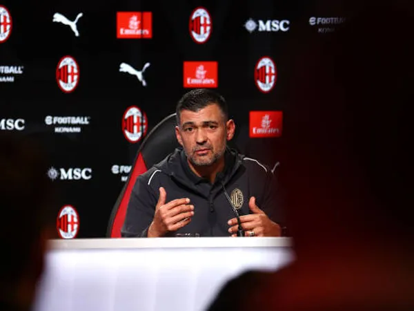 Sergio Conceicao Bicara Tentang Komitmen dan Kesetaraan Pemain AC Milan