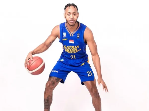 Randy Bell Kembali ke IBL dengan Perkuat Satria Muda