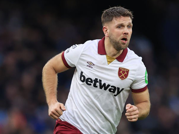 Performa Apik Niclas Fullkrug Dipuji Julen Lopetegui