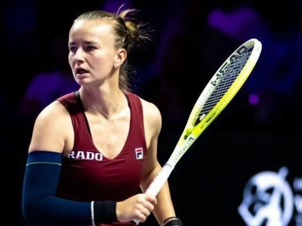 Barbora Krejcikova Dan Caroline Wozniacki Pilih Lewatkan Australian Open
