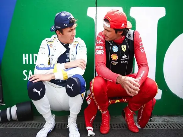 Carlos Sainz Menyampaikan Penilaiannya Mengenai Alex Albon