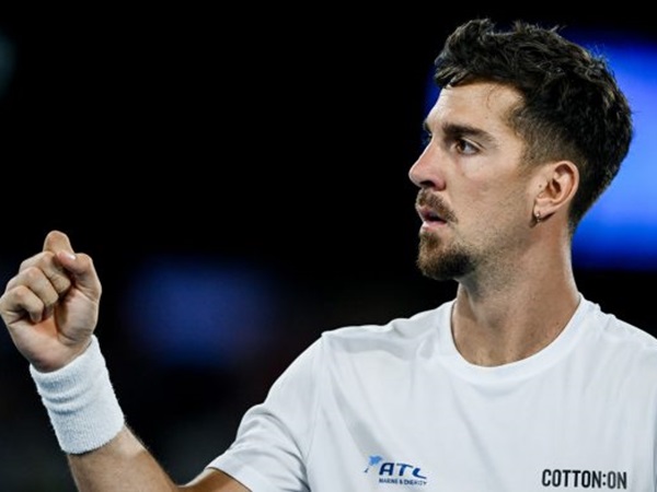 Aksi Heroik Antar Thanasi Kokkinakis Menuju Perempatfinal Di Adelaide