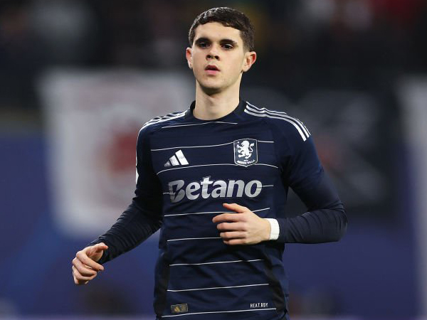 Valencia Intip Peluang Rekrut Kosta Nedeljkovic dari Aston Villa