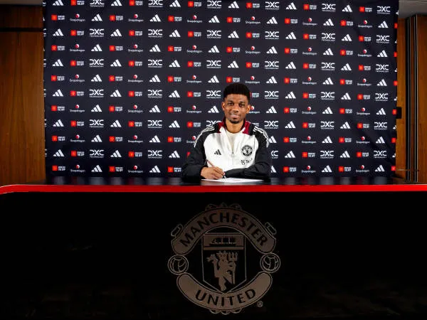 Teken Kontrak Baru, Amad Diallo Ingin Cetak Sejarah di Manchester United