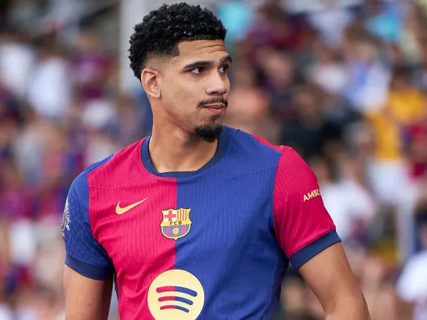 Ronald Araujo.