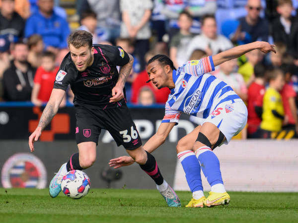Fakta Menarik Jelang Reading vs Burnley di FA Cup 2024/25