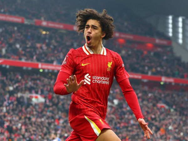 Arne Slot Beri Harapan Karier Cerah untuk Jayden Danns