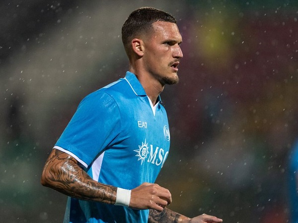 Cari Menit Bermain, Napoli Tertarik Kembalikan Rafa Marin ke La Liga