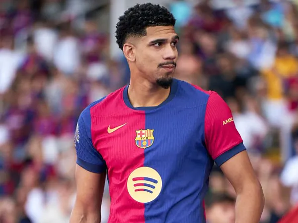 Ronald Araujo.