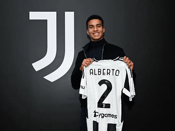 Juventus Resmi Gaet Alberto Costa dari Vitoria Guimaraes