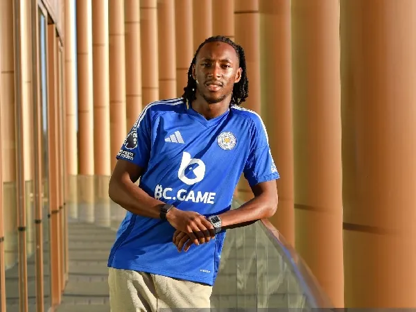 Leicester City mendapatkan bek kanan Parma, Woyo Coulibaly