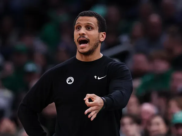 Joe Mazzulla frustasi setelah Celtics dipermalukan Raptors.
