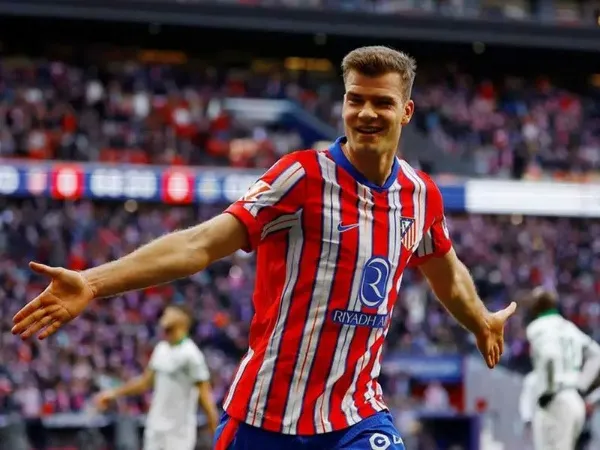 Striker atletico madrid