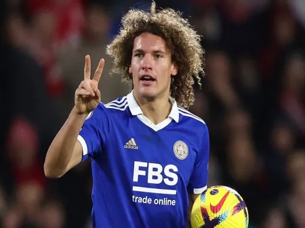 Defender incaran Lazio