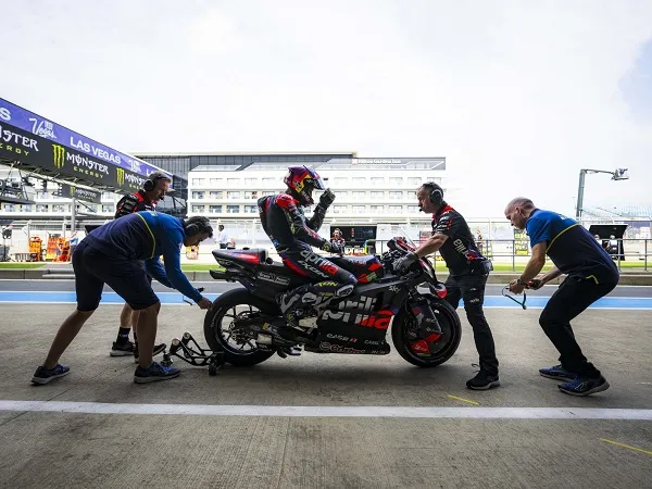Aleix Espargaro ungkap triknya bisa terus bertahan lama di MotoGP.