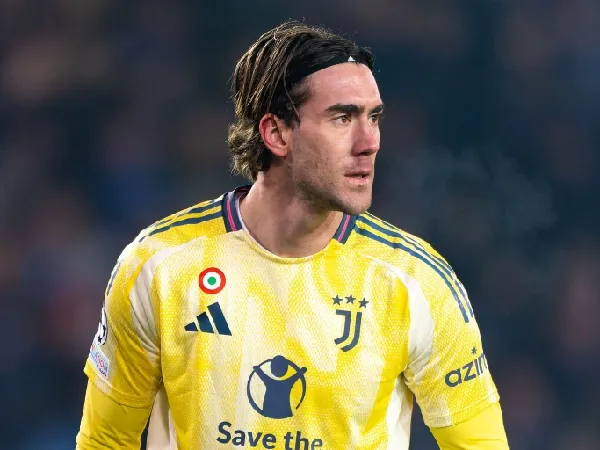 Chelsea berburu striker baru untuk musim depan