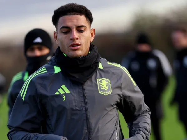 Fenerbahce segera merampungkan transfer Diego Carlos dari Aston Villa