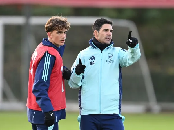 Max Dowman dan manajer Arsenal, Mikel Arteta