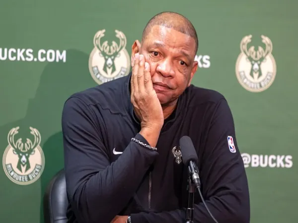 Doc Rivers Sampaikan Pesan Mengenai Nasib Jimmy Butler