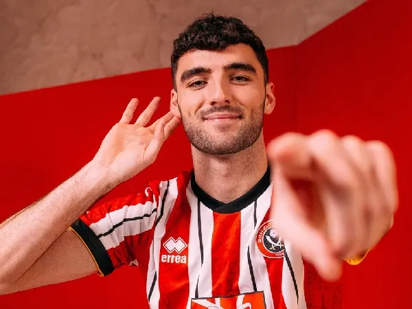 Sheffield United mendapatkan striker Leicester City, Tom Cannon
