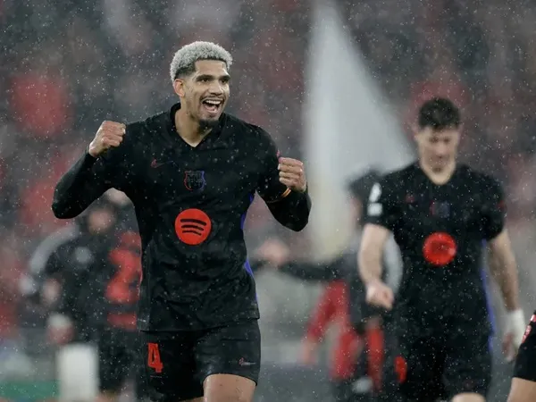 Ronald Araujo Bahagia Bisa Perpanjang Kontrak dengan Barcelona