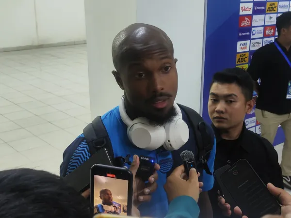 Gervane Kastaneer cetak gol debut untuk Persib