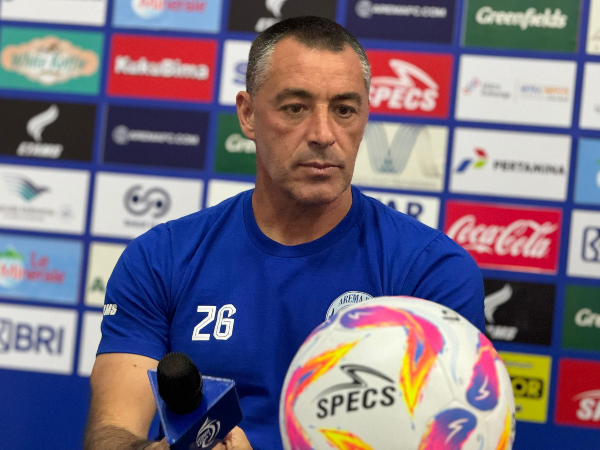 Tanggapan Pelatih Arema Catatkan Tiga Kekalahan Beruntun