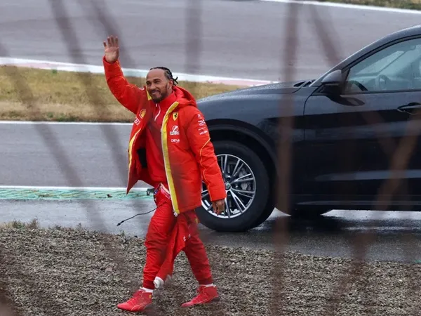 Lewis Hamilton Tidak Akan Bisa Lengserkan Verstappen