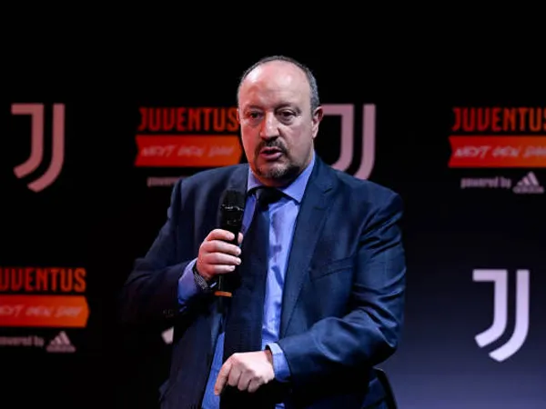 Rafa Benitez Prediksi Perburuan Gelar Serie A Hanya Dua Kuda