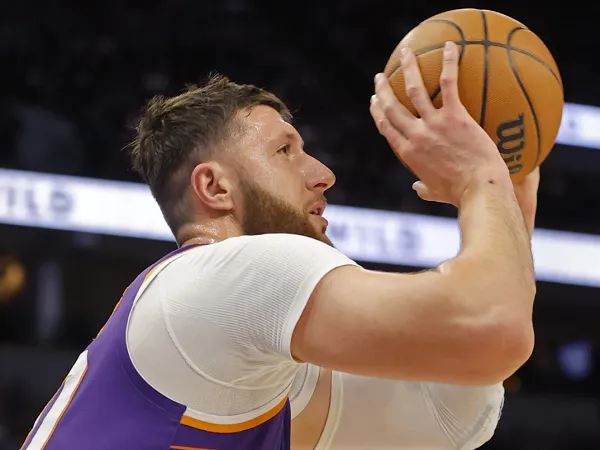 Jusuf Nurkic bicara soal situasinya bersama Suns.