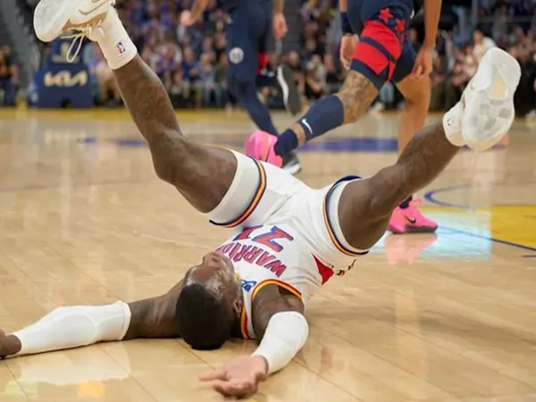 Steve Kerr Jelaskan Kondisi Terkini Dennis Schroder