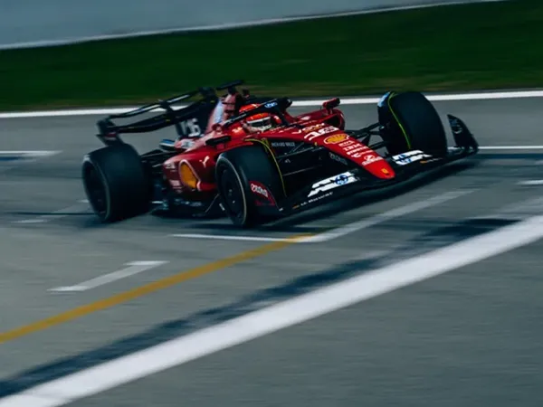 Lewis Hamilton Paksa Tes Leclerc di Barcelona Terhenti