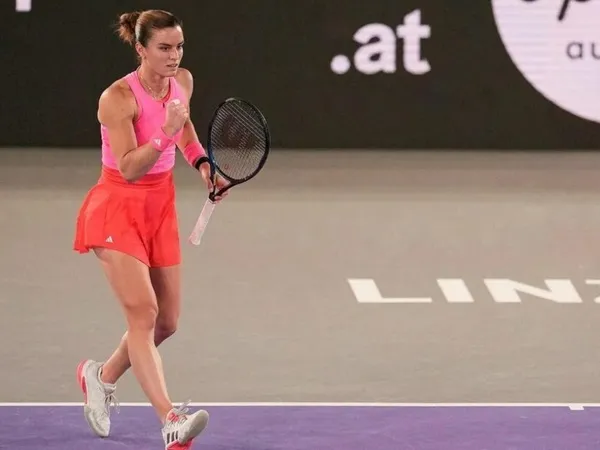 Maria Sakkari Dominasi Viktoriya Tomova Demi TIket Perempatfinal Di Linz
