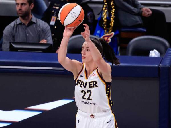 Caitlin Clark Tolak Ikuti Kontes Tembakan 3 Poin Di NBA All-Star Weekend
