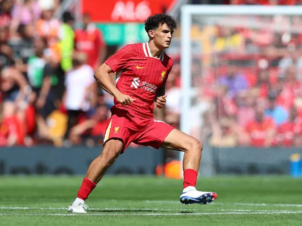 Las Palmas Jadi Pilihan Liverpool untuk Stefan Bajcetic