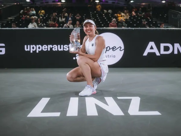 Pantang Menyerah, Ekaterina Alexandrova Naik Podium Juara Di Linz