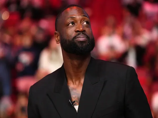 Dwyane Wade Anggap Kepindahan Doncic-Davis Sekadar Bisnis