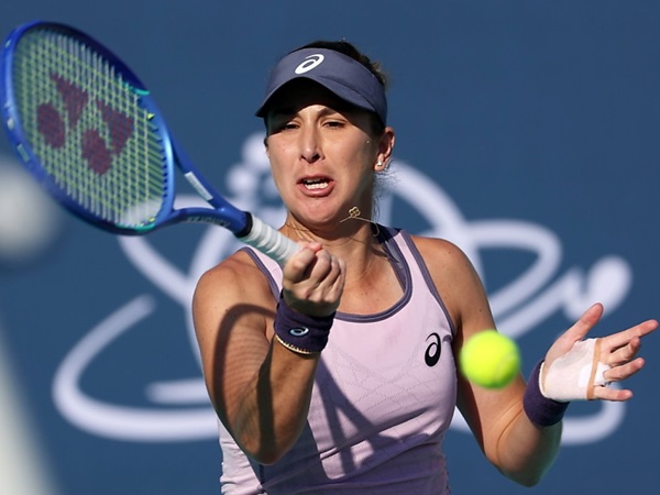 Belinda Bencic Maju Ke Semifinal Pertama Sejak Cuti Hamil Di Abu Dhabi
