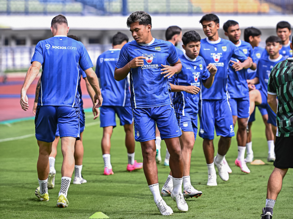 Penilaian Bojan Untuk Performa Awal Ahmad Agung di Persib