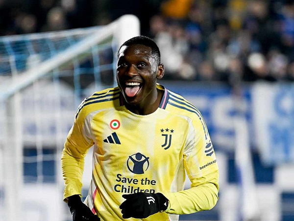 Randal Kolo Muani Samai Rekor Roberto Baggio di Juventus